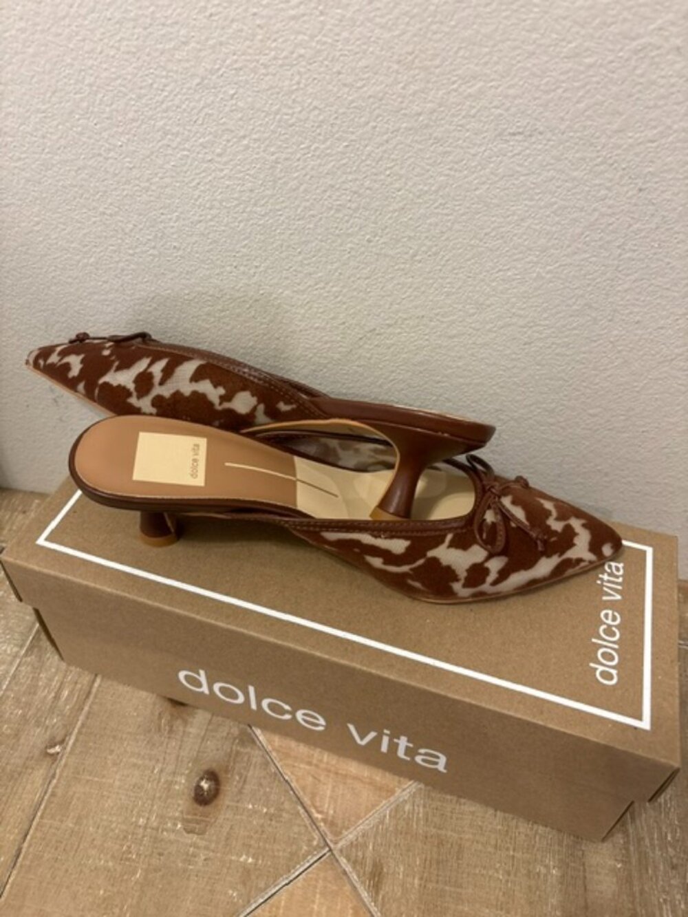 NEW Dolce Vita Cleo Kitten Heel Pumps Animal Print Bow in Cocoa Sizes: 6.5-10